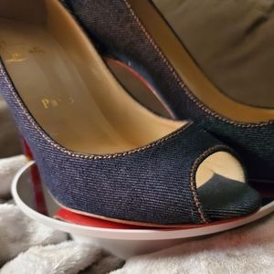 Christian louboutin 37 1/2 Size